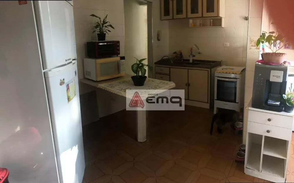 Apartamento à venda com 2 quartos, 64m² - Foto 8