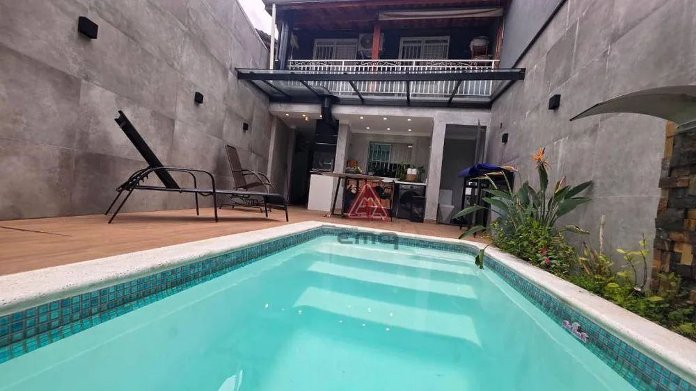 Sobrado, 3 quartos, 280 m² - Foto 4