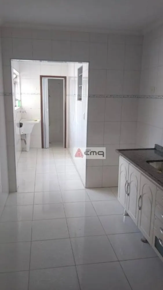 Apartamento, 3 quartos, 70 m² - Foto 2