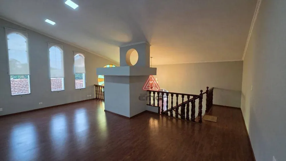 Sobrado, 4 quartos, 438 m² - Foto 1