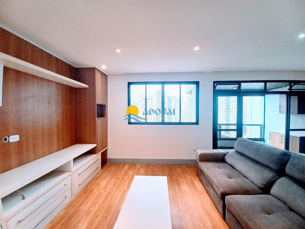 Apartamento à venda com 3 quartos, 118m² - Foto 4