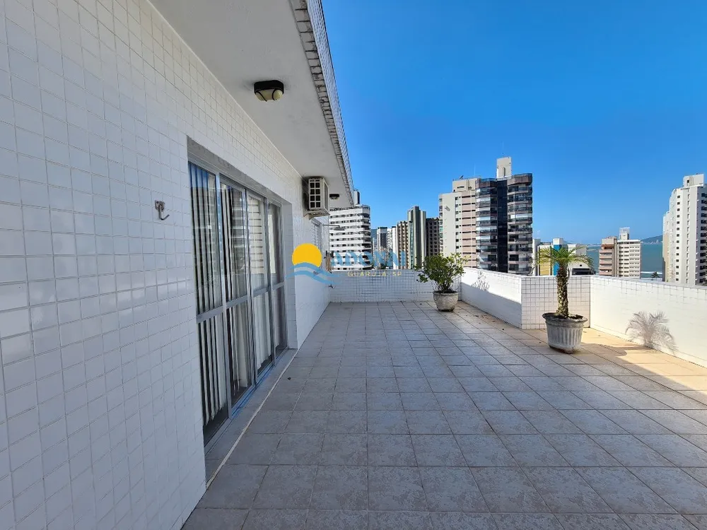Cobertura, 3 quartos, 226 m² - Foto 12