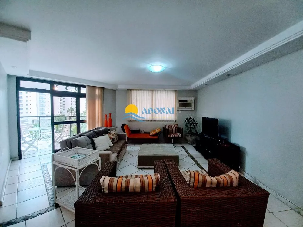 Apartamento à venda com 3 quartos, 160m² - Foto 1