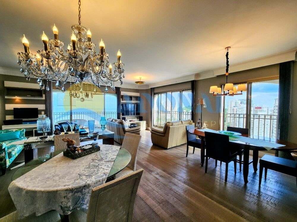 Apartamento, 4 quartos, 213 m² - Foto 1