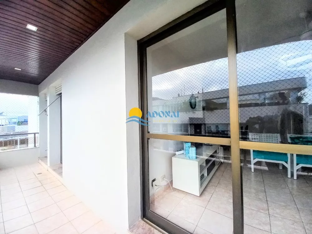 Cobertura, 3 quartos, 210 m² - Foto 1