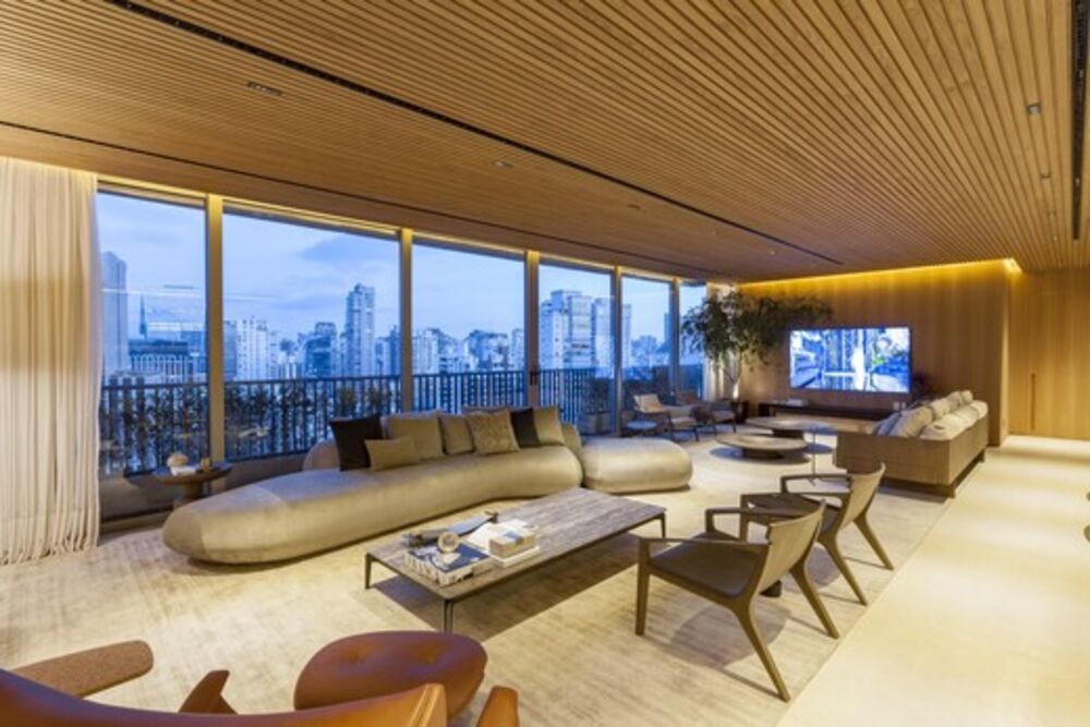Cobertura à venda com 4 quartos, 542m² - Foto 1