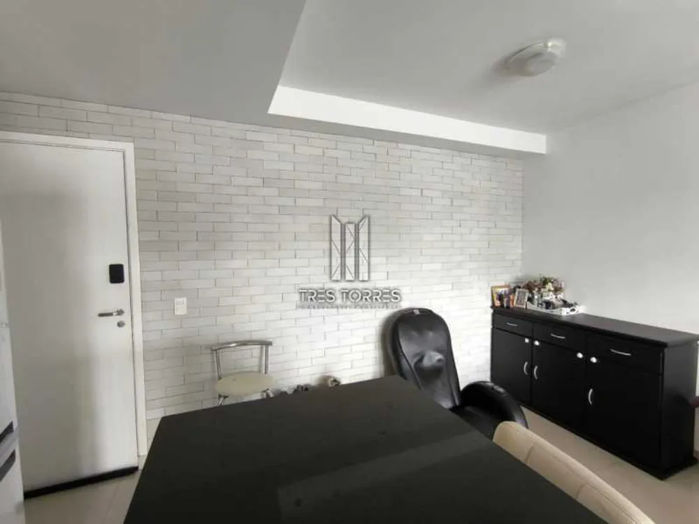 Apartamento, 2 quartos, 61 m² - Foto 2