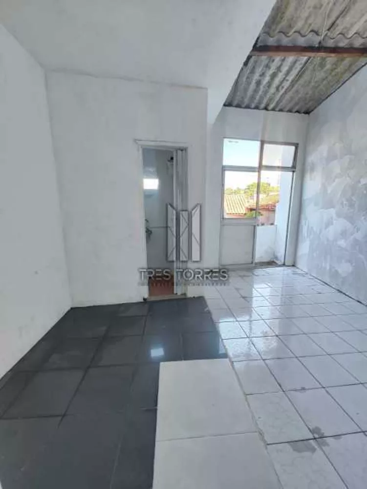 Casa à venda com 2 quartos, 160 - Foto 3