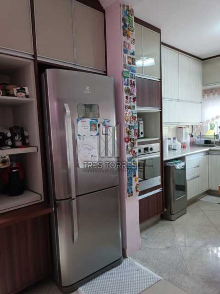 Casa, 3 quartos, 192 m² - Foto 4