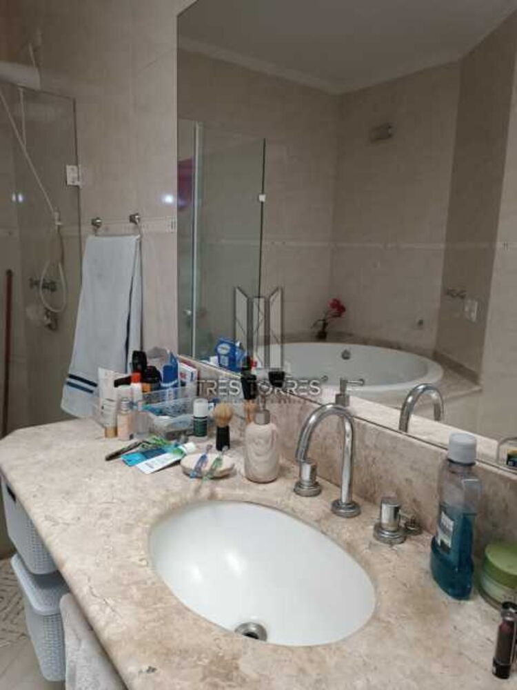 Casa, 3 quartos, 192 m² - Foto 2