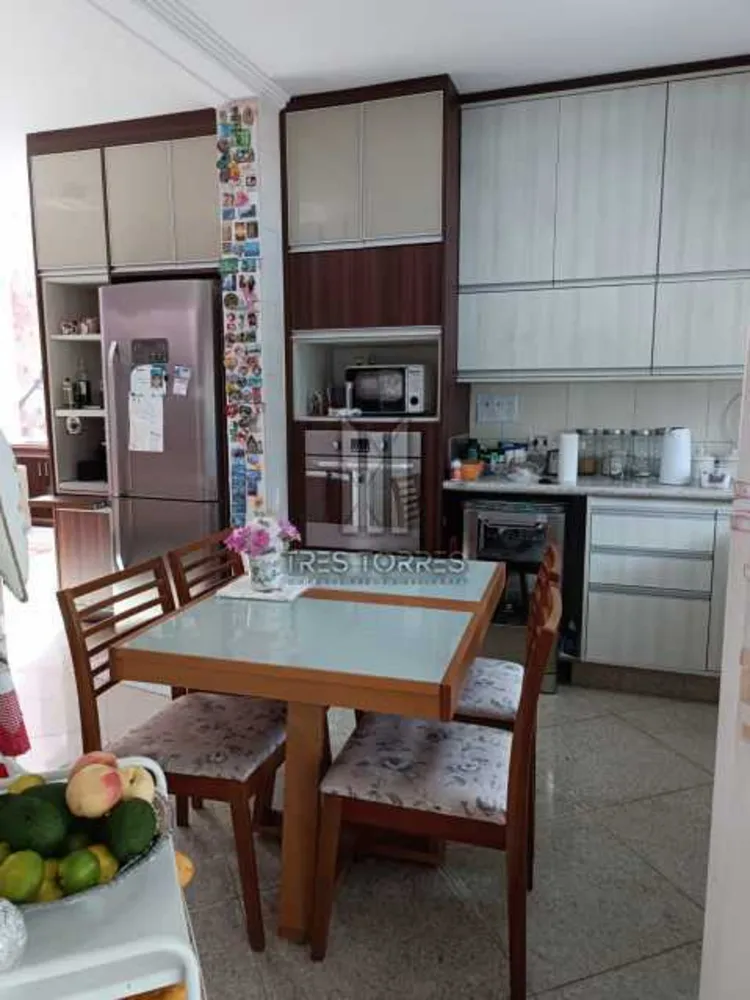 Casa, 3 quartos, 192 m² - Foto 9