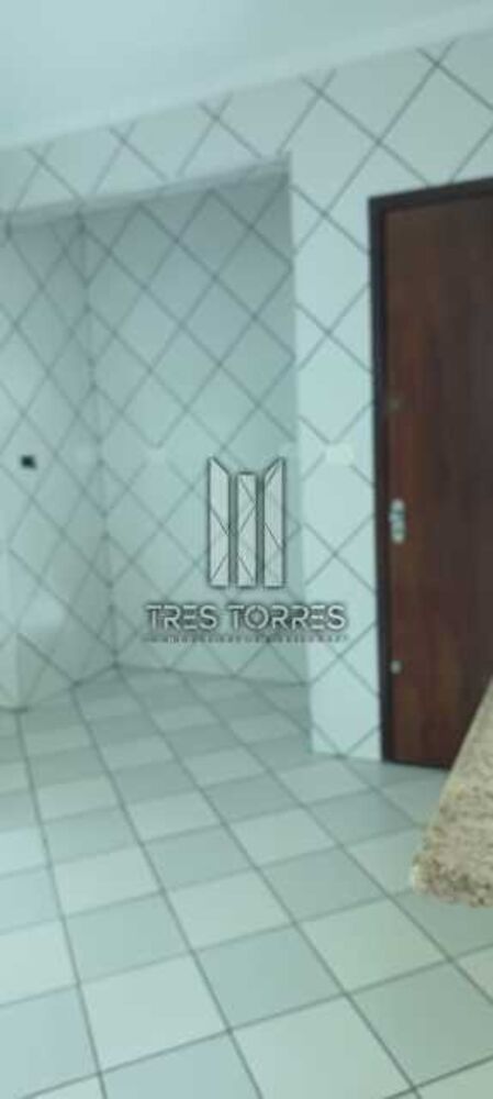 Apartamento à venda e aluguel com 2 quartos, 77m² - Foto 4