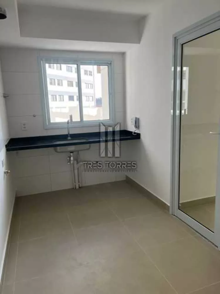 Apartamento à venda com 2 quartos, 83m² - Foto 4