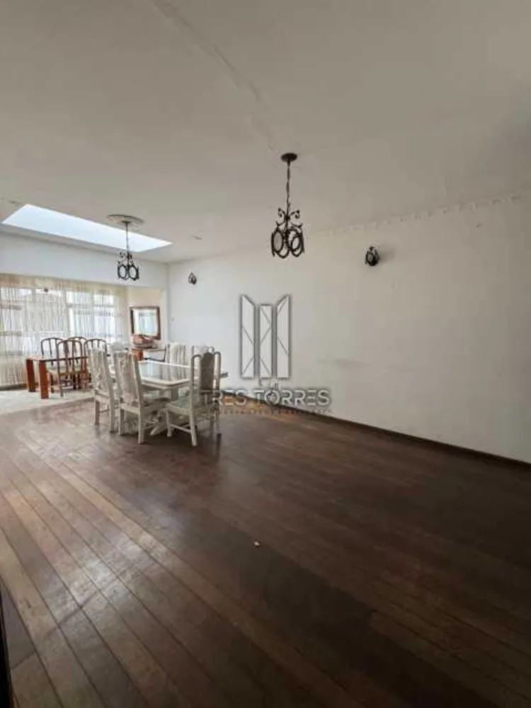 Casa, 3 quartos, 260 m² - Foto 11