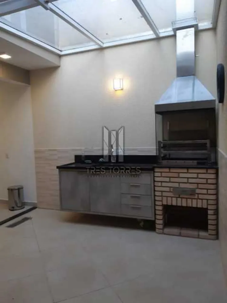 Casa, 3 quartos, 245 m² - Foto 13
