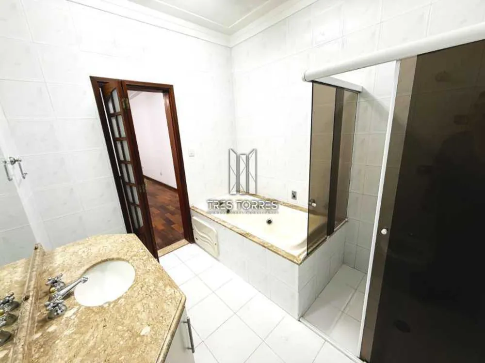 Casa, 3 quartos, 210 m² - Foto 4