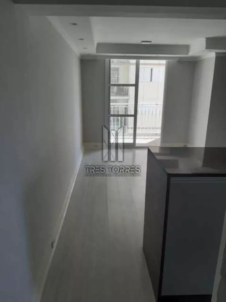 Apartamento à venda com 3 quartos, 73m² - Foto 3