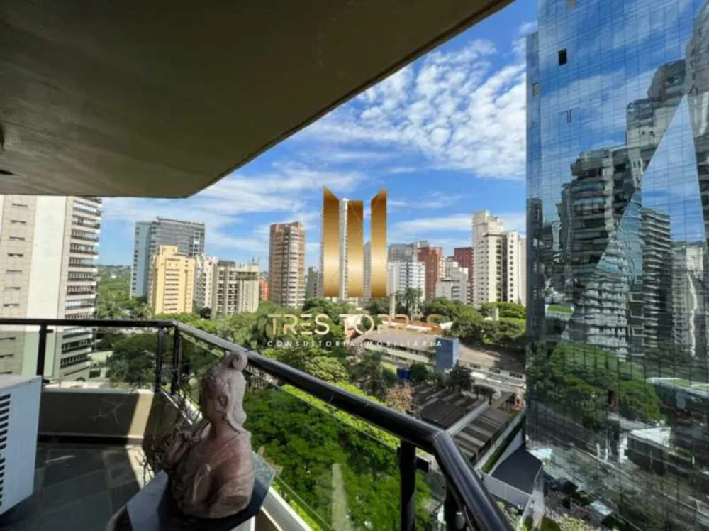 Apartamento, 3 quartos, 220 m² - Foto 1