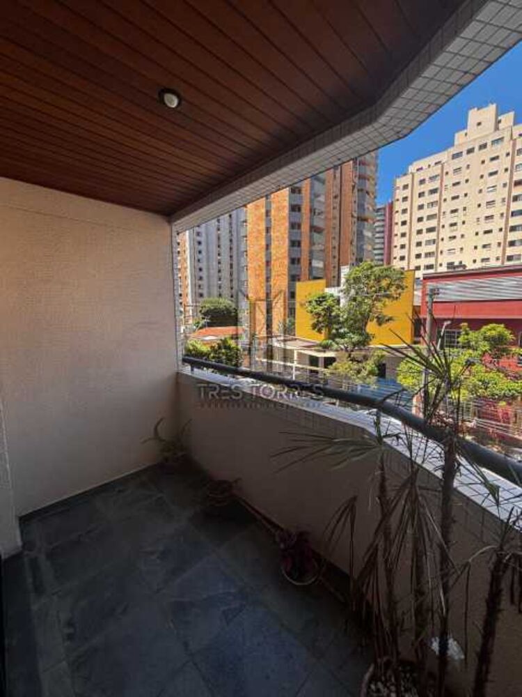 Apartamento para alugar com 3 quartos, 97m² - Foto 3