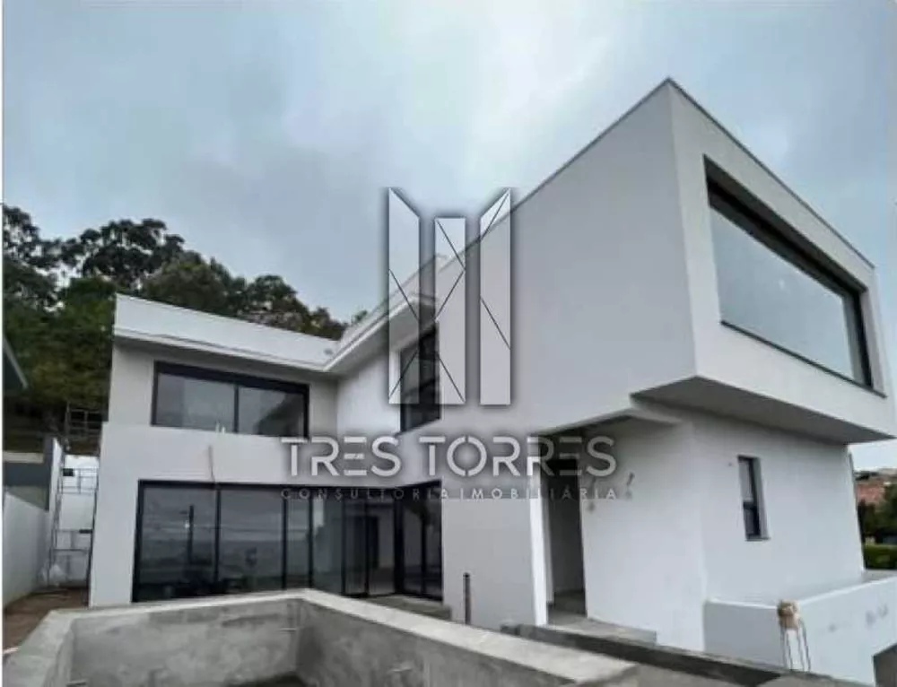 Casa de Condomínio à venda com 5 quartos, 486m² - Foto 1