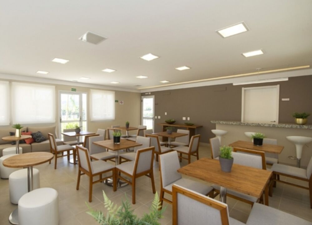 Apartamento à venda com 2 quartos, 42m² - Foto 11