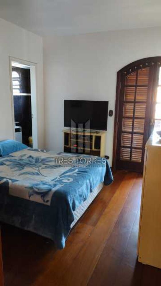 Casa Comercial à venda e aluguel com 3 quartos - Foto 2