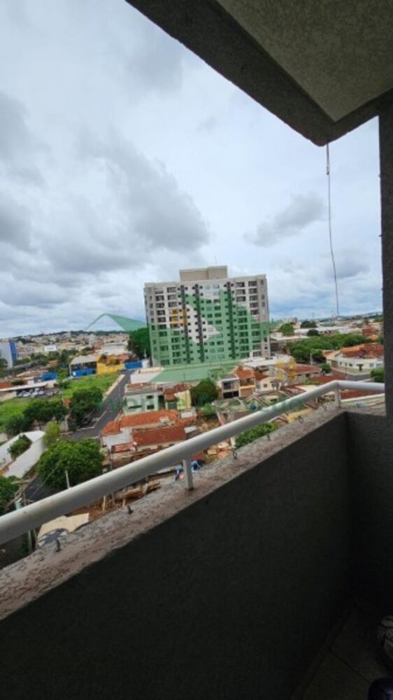 Apartamento à venda e aluguel com 2 quartos, 48m² - Foto 1