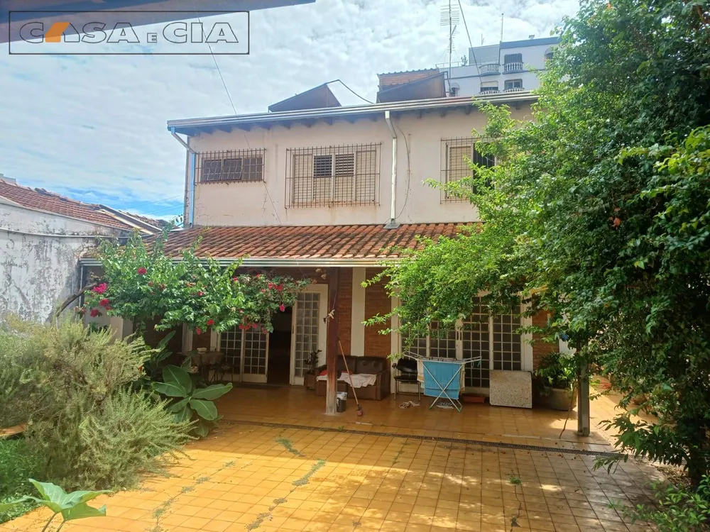 Casa, 4 quartos, 323 m² - Foto 1