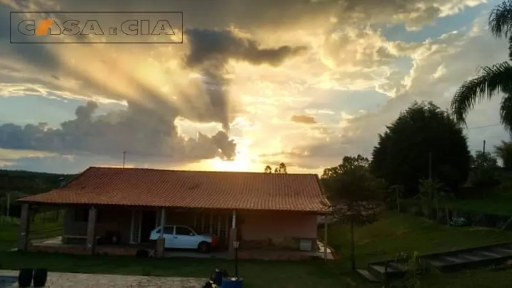 Casa, 3 quartos, 200 m² - Foto 1