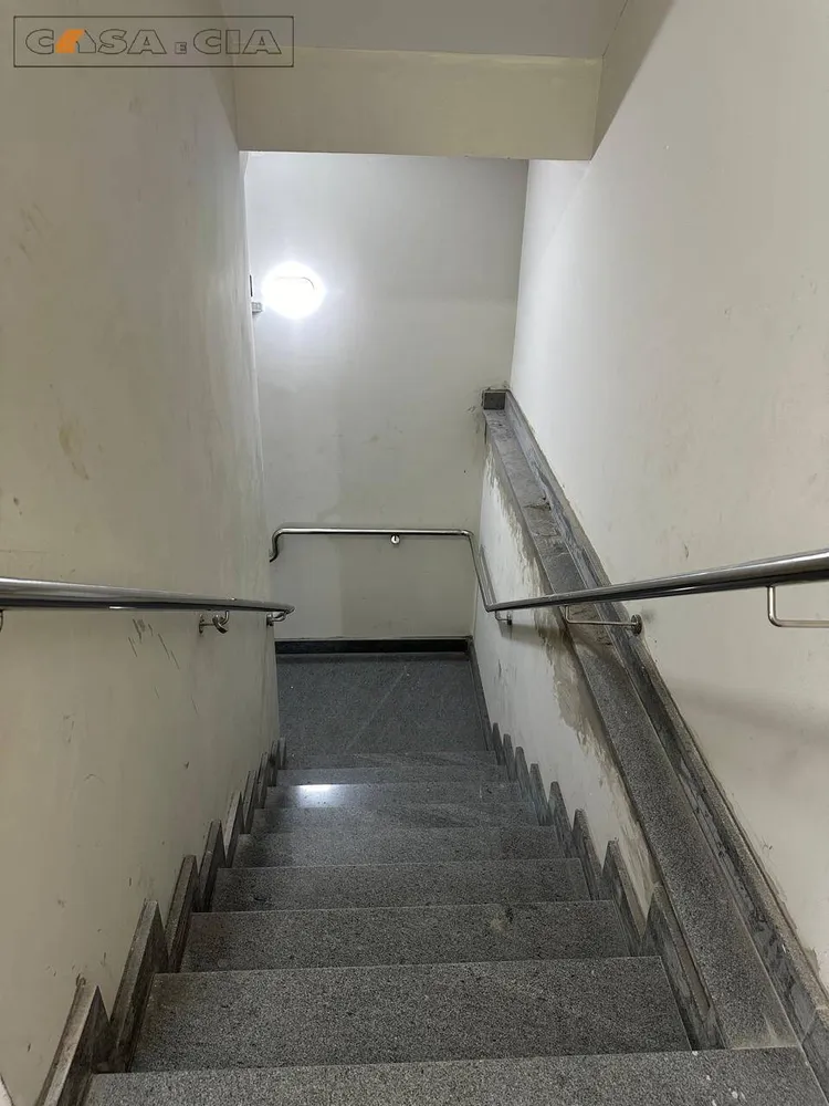 Sala-Conjunto, 1200 m² - Foto 3