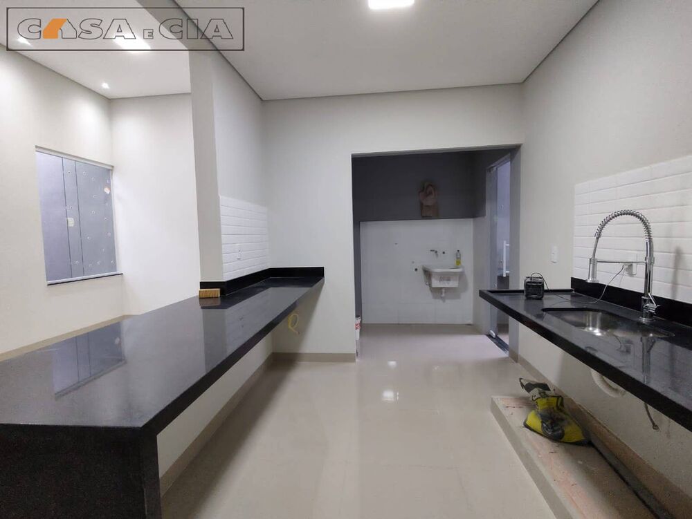 Casa, 3 quartos, 121 m² - Foto 2