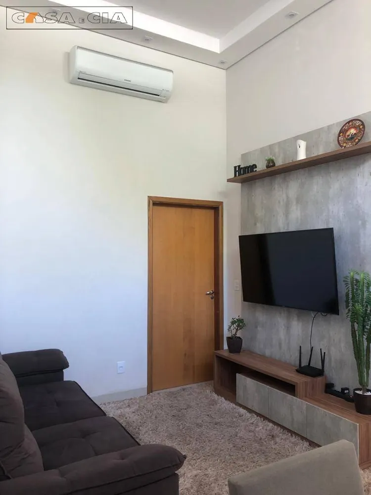 Casa, 3 quartos, 132 m² - Foto 1