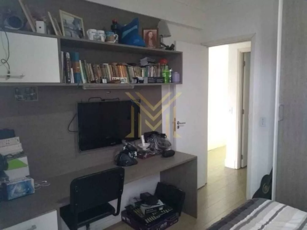 Apartamento à venda com 3 quartos, 180m² - Foto 3