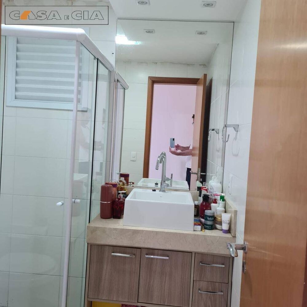 Apartamento à venda com 2 quartos, 66m² - Foto 4
