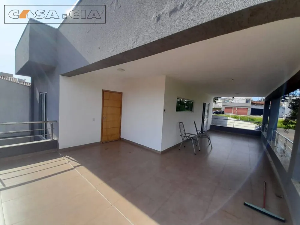 Casa, 2 quartos, 224 m² - Foto 1