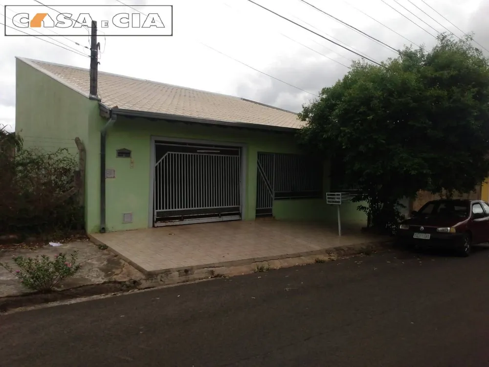 Casa, 3 quartos, 226 m² - Foto 1