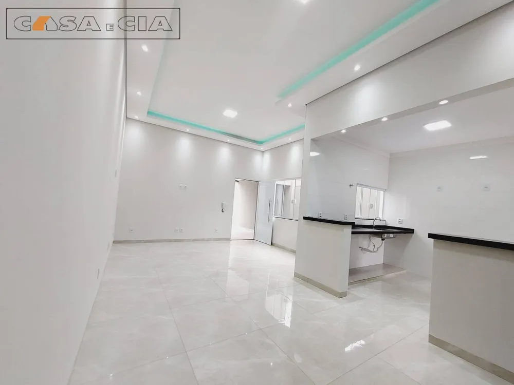 Casa, 3 quartos, 118 m² - Foto 1