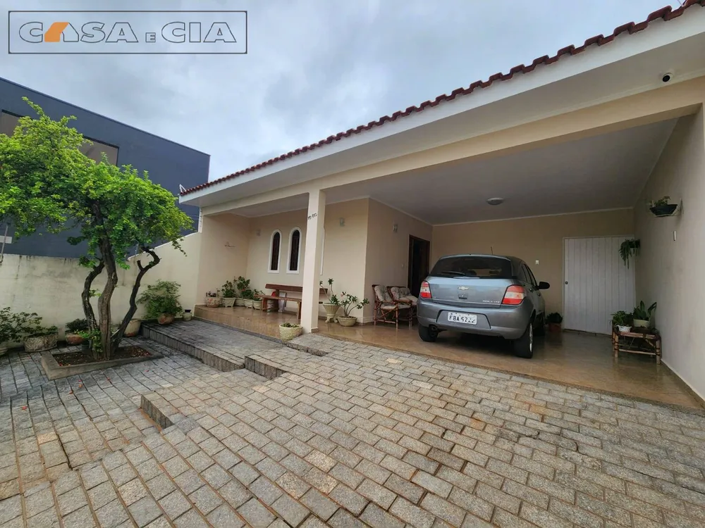 Casa, 3 quartos, 196 m² - Foto 3