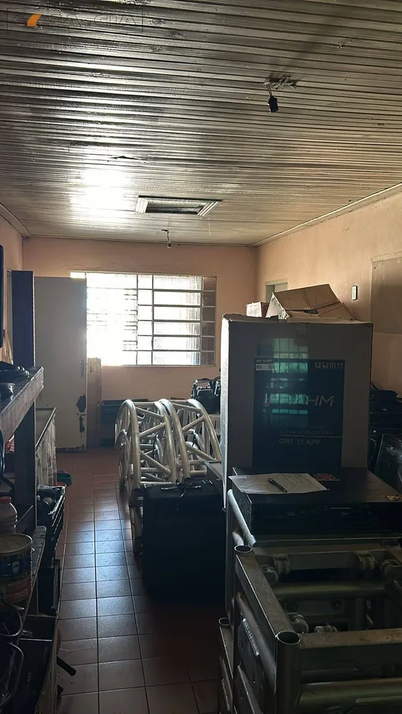 Casa, 4 quartos, 225 m² - Foto 2