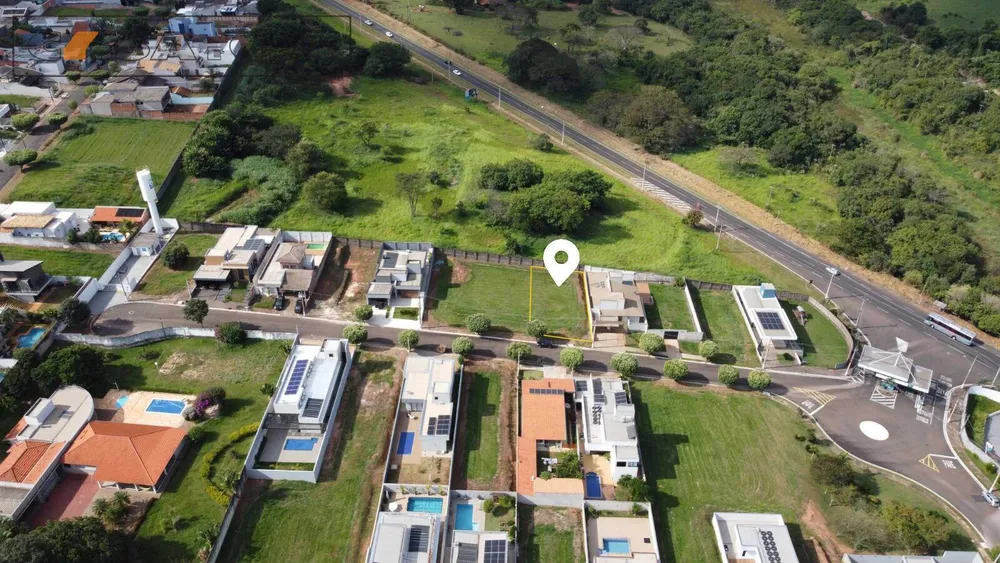 Terreno, 402 m² - Foto 1