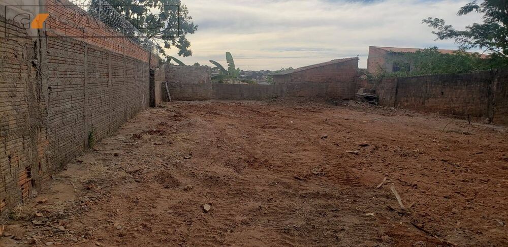 Terreno, 242 m² - Foto 2