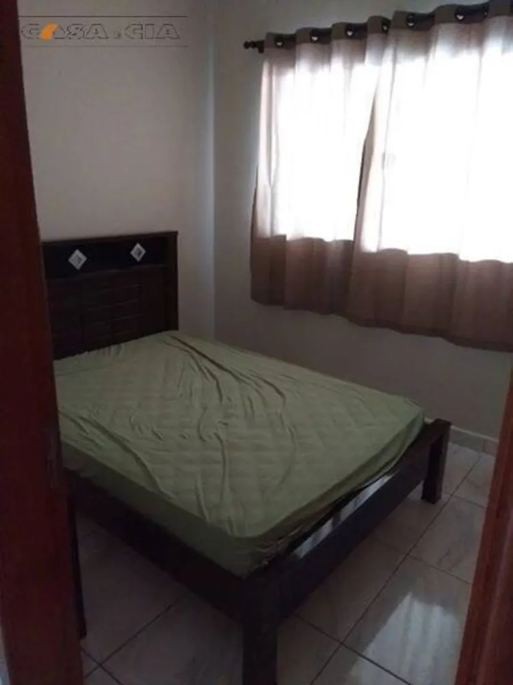 Casa, 1 quarto, 157 m² - Foto 2