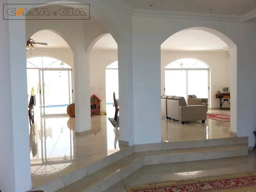 Casa, 4 quartos, 730 m² - Foto 2