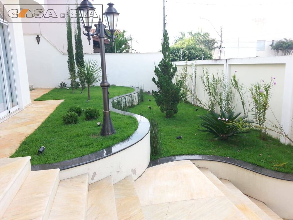 Casa à venda com 4 quartos, 730m² - Foto 4