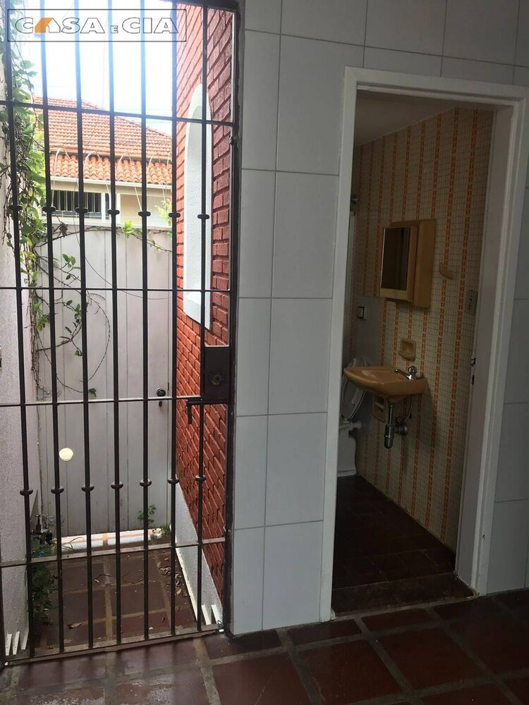 Prédio Inteiro à venda, 244m² - Foto 1