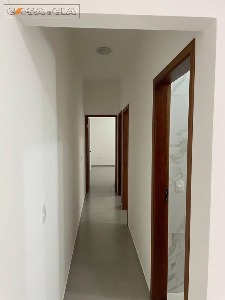 Casa à venda com 3 quartos, 118m² - Foto 3