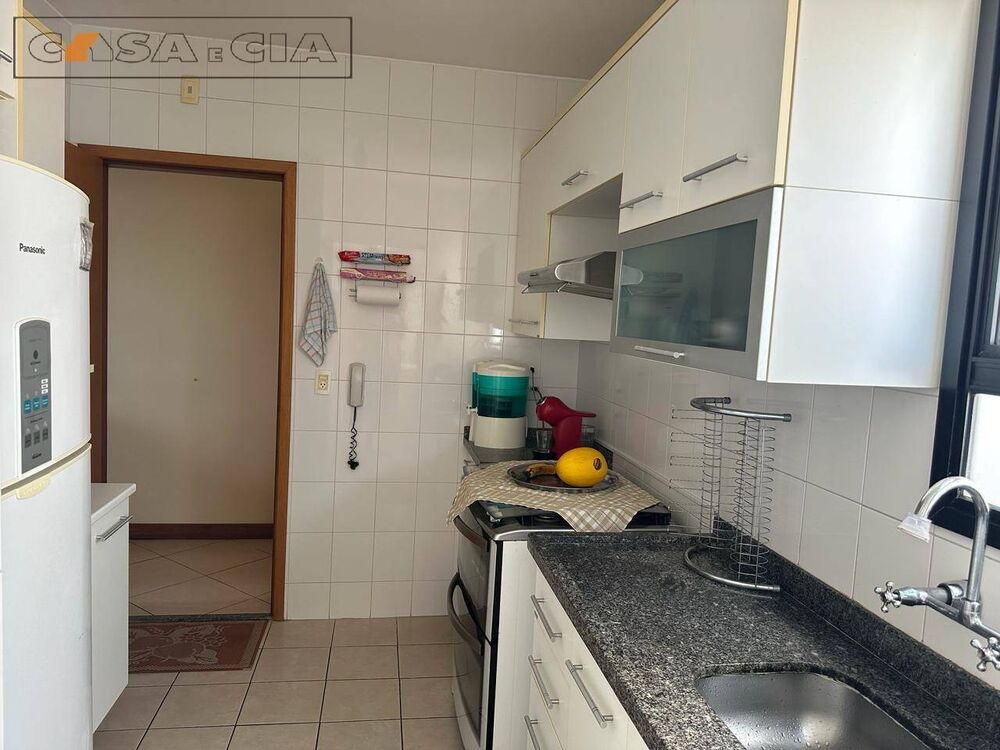 Apartamento à venda com 3 quartos, 85m² - Foto 3