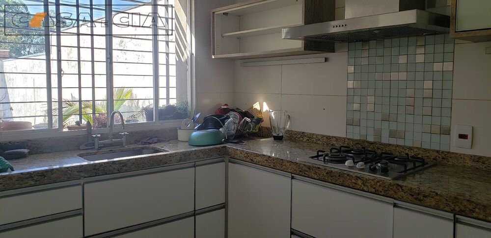 Casa, 3 quartos, 158 m² - Foto 2