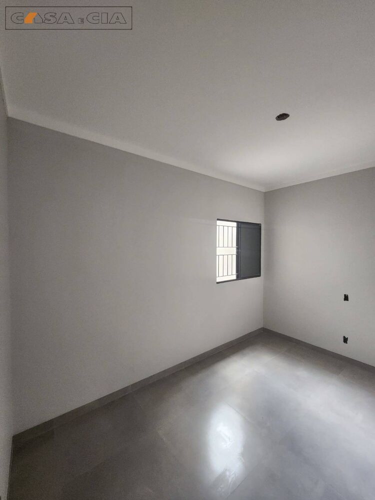 Casa à venda com 2 quartos, 64m² - Foto 3