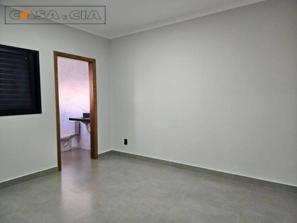 Casa à venda com 2 quartos, 126m² - Foto 3
